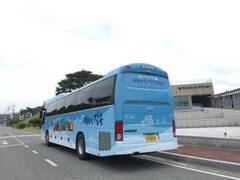 장흥군은 지난 17일 장흥군 소재 관내 여행사에서 보유 중인 대형관광버스에 대해 홍보 랩핑을 완료하였다고 밝혔다.