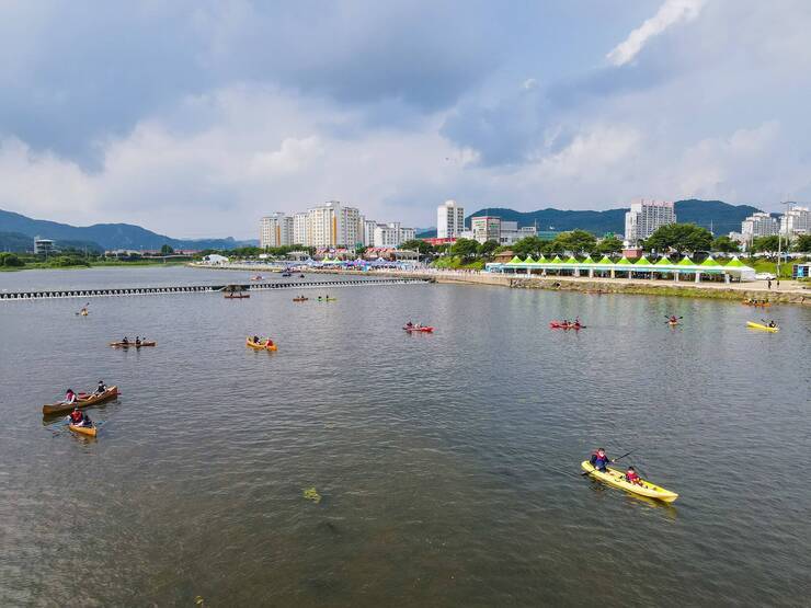 제15회 정남진 물축제 우든보트, 카누 사진입니다.