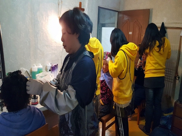 서울 신촌장로교회 60여명 관산읍서 2박3일간 봉사활동 펼쳐