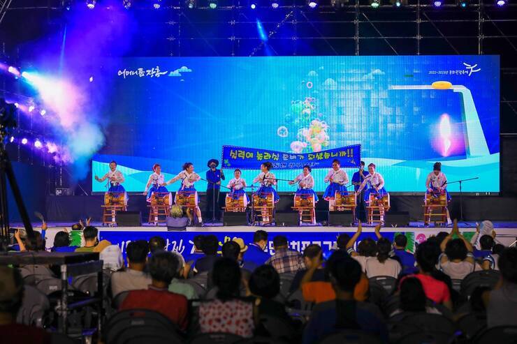 제15회 정남진 물축제장흥군 10개 읍면 주민자치시연 사진입니다.