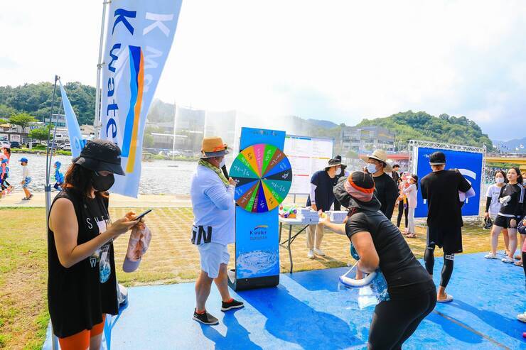 제15회 정남진 물축제  K water 이벤트 사진입니다.