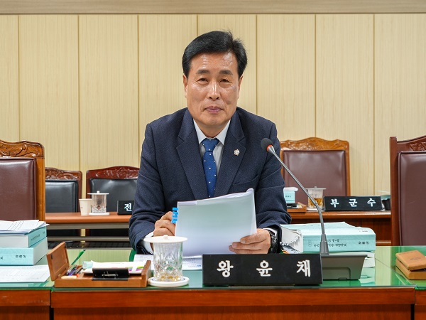 사진1) 왕윤채 장흥군의원, 우리 밀콩 육성 및 지원 조례안 대표 발의